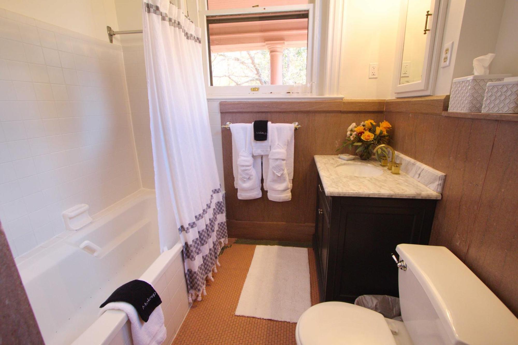 Louisville Bourbon Inn Chambre photo